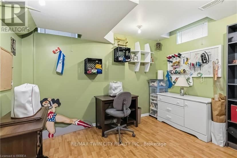156 Osborn Avenue — photo 27 of 40