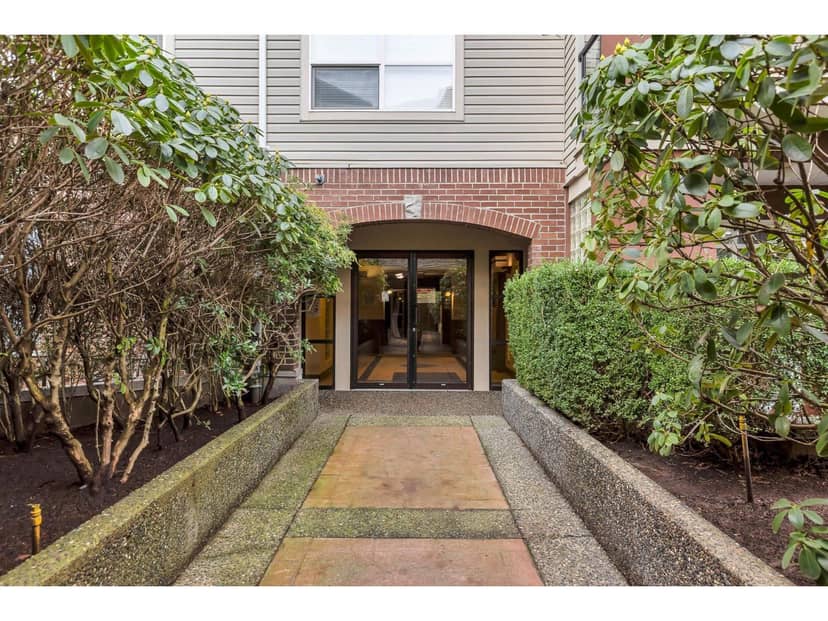 308 20239 MICHAUD CRESCENT, Langley, photo 2