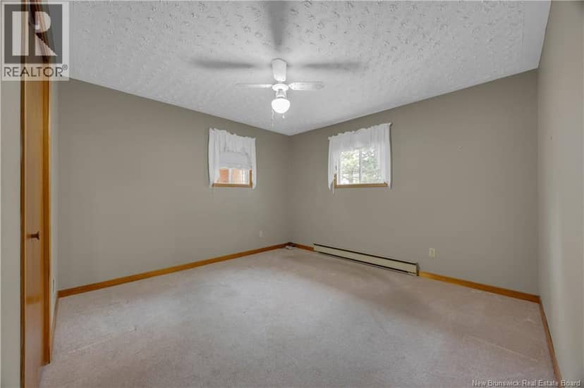 221 Magnolia Avenue — photo 18 of 37