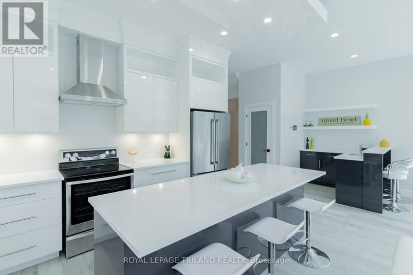 29 Sauble River Road — photo 13 of 40
