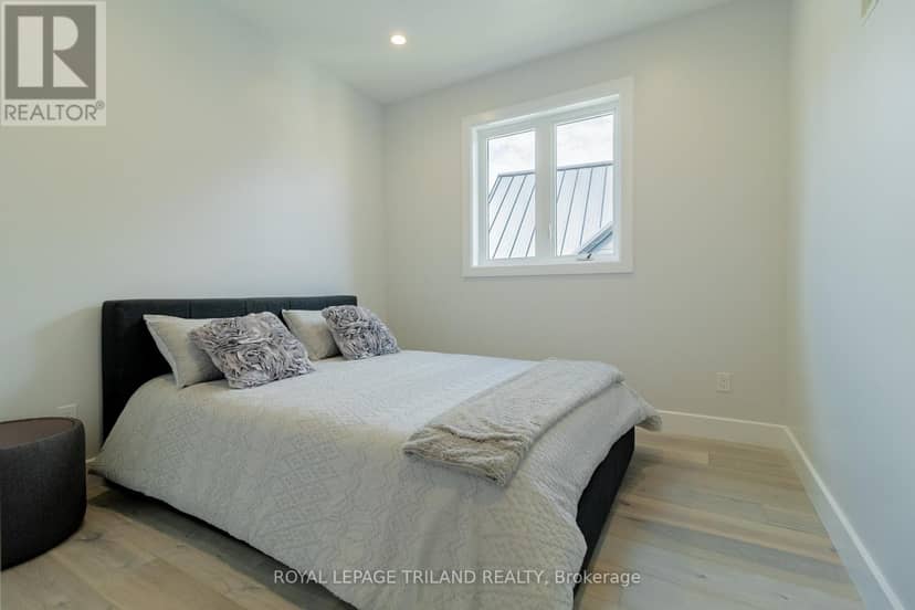 29 Sauble River Road — photo 28 of 40
