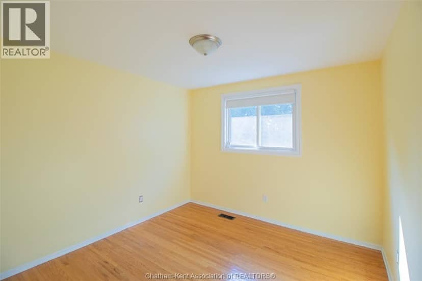24 Finch Avenue — photo 19 of 31