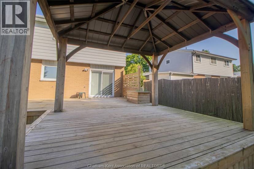 24 Finch Avenue — photo 27 of 31
