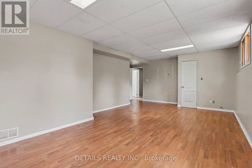 559 Main Street — photo 23 of 39