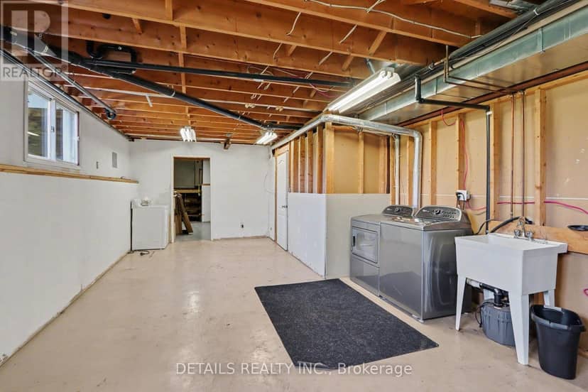 559 Main Street — photo 26 of 39