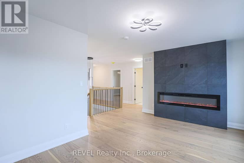 111 Acacia Road — photo 19 of 34