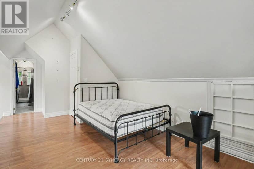 95 Templeton Street — photo 10 of 38