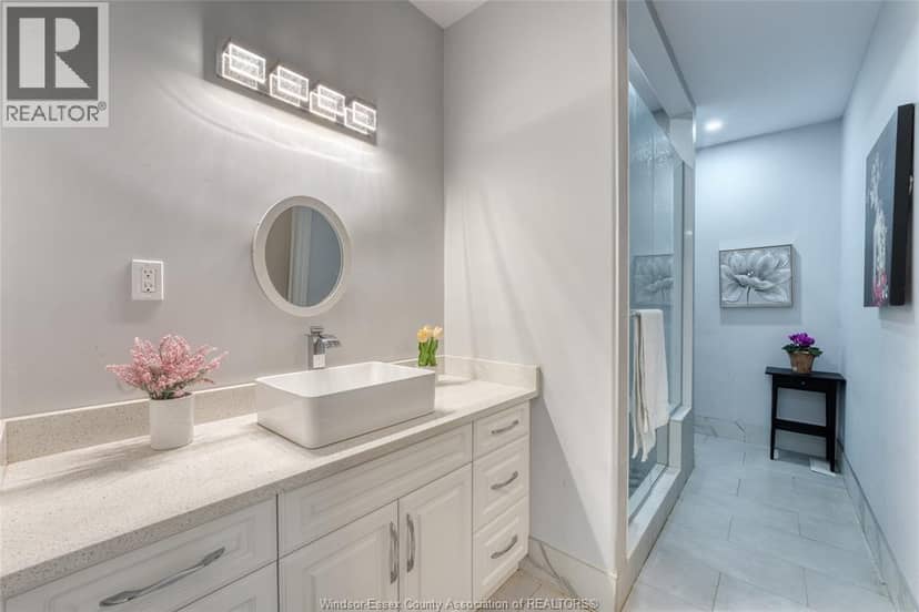 735 CABANA ROAD West — photo 16 of 40