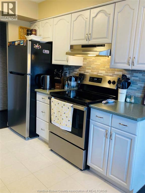 150 PARK STREET West Unit# 1505 — photo 6 of 27