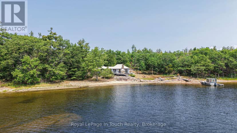 9232 Is 1810 - Bone Island — photo 3 of 31