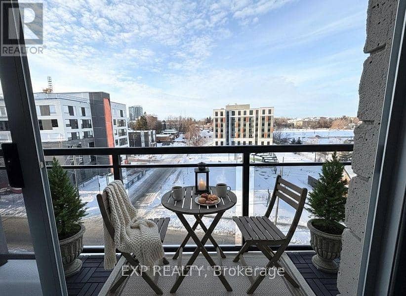 F504 - 275 Larch Street — photo 9 of 16