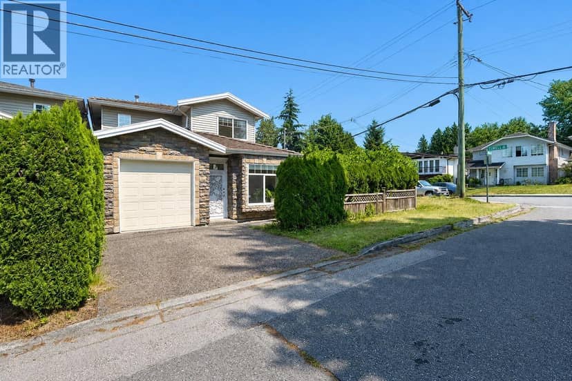 6890 KOALA CRESCENT, Burnaby, photo 3