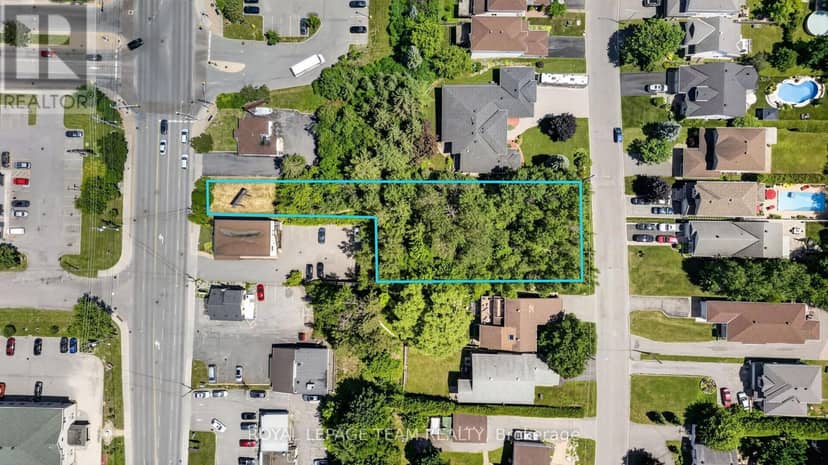 2902 St Joseph Boulevard — photo 2 of 5