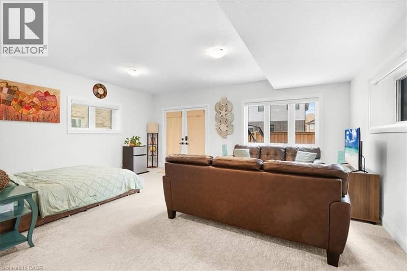 657 BENNINGER Drive — photo 37 of 40