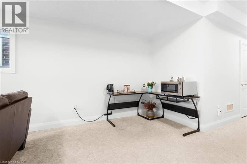 657 BENNINGER Drive — photo 38 of 40