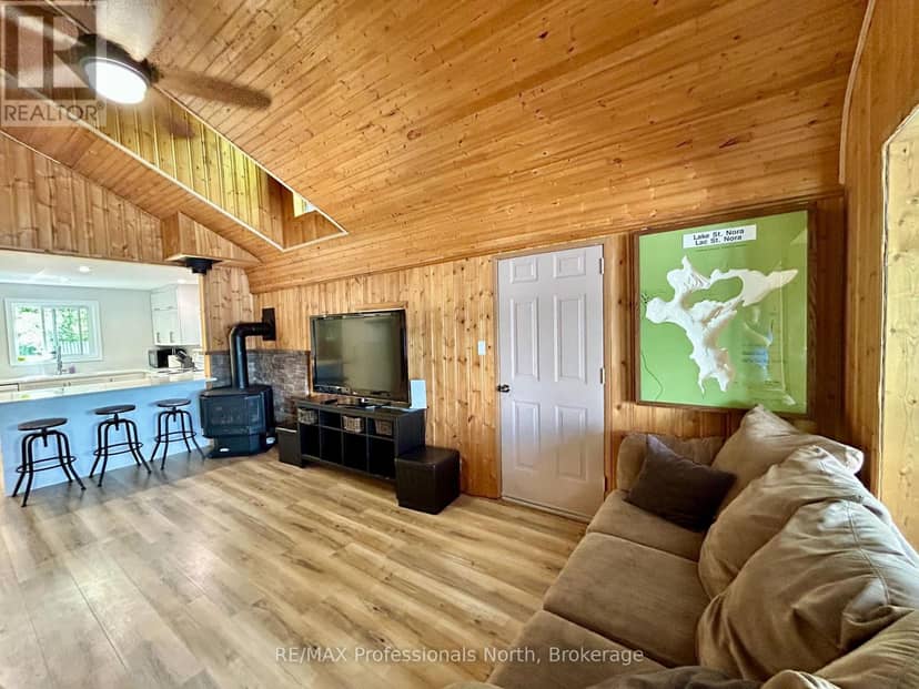 1129 Comak Crescent — photo 13 of 40