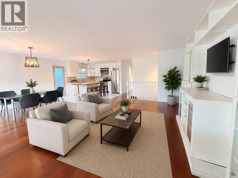 1944 PRAIRIE AVENUE, Port Coquitlam