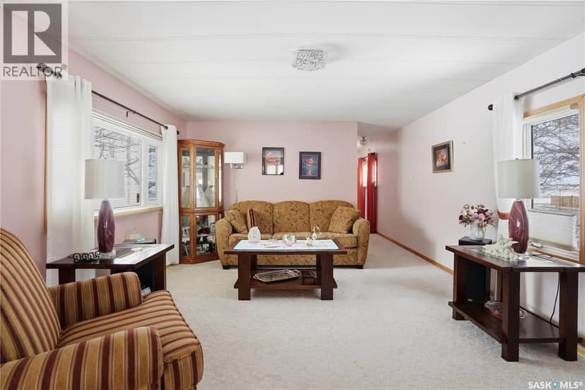 55 Crystal DRIVE — photo 11 of 40