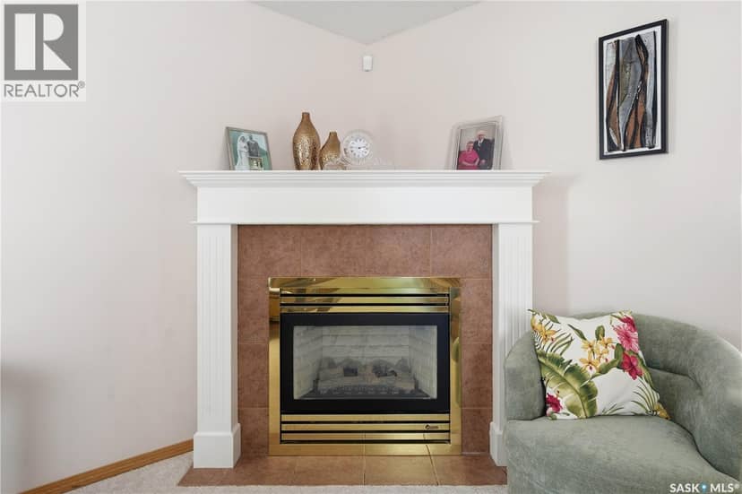 55 Crystal DRIVE — photo 15 of 40