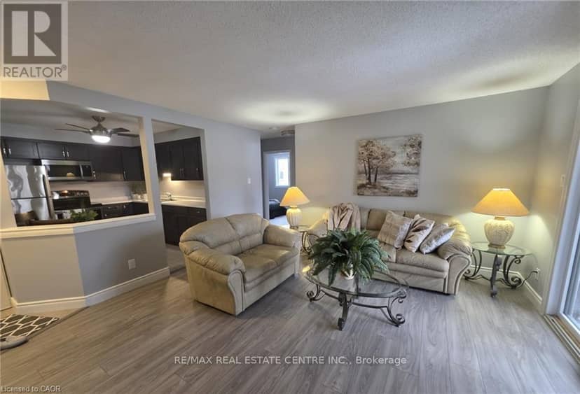 106 - 565 Greenfield Avenue — photo 40 of 40