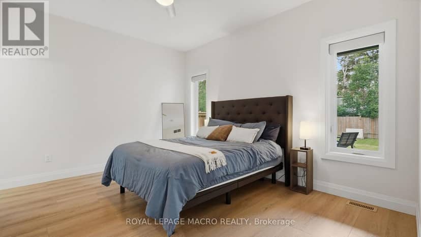 1055 Bay Street — photo 15 of 38