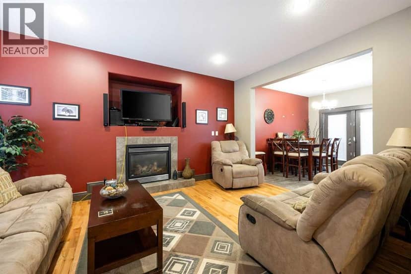 144 Falcon Drive, Fort McMurray, photo 4