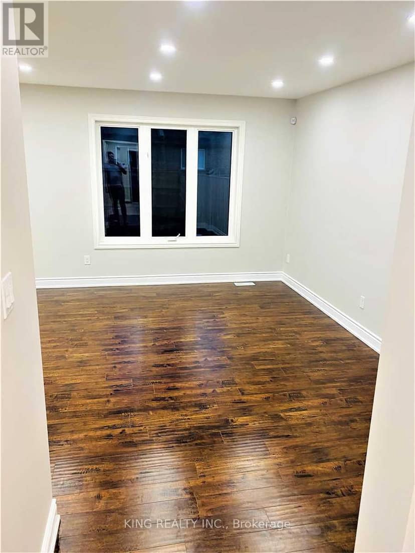 285 Silverwood Avenue — photo 13 of 13