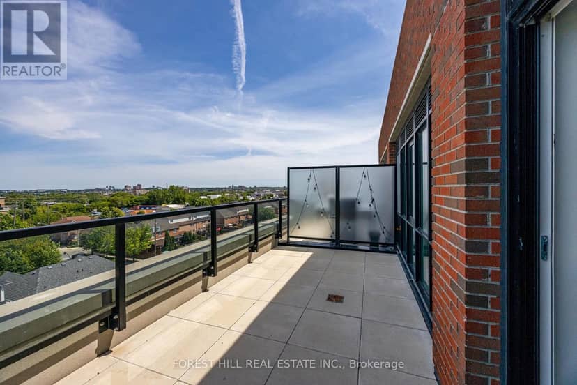 717 - 2300 St. Clair Avenue — photo 11 of 40