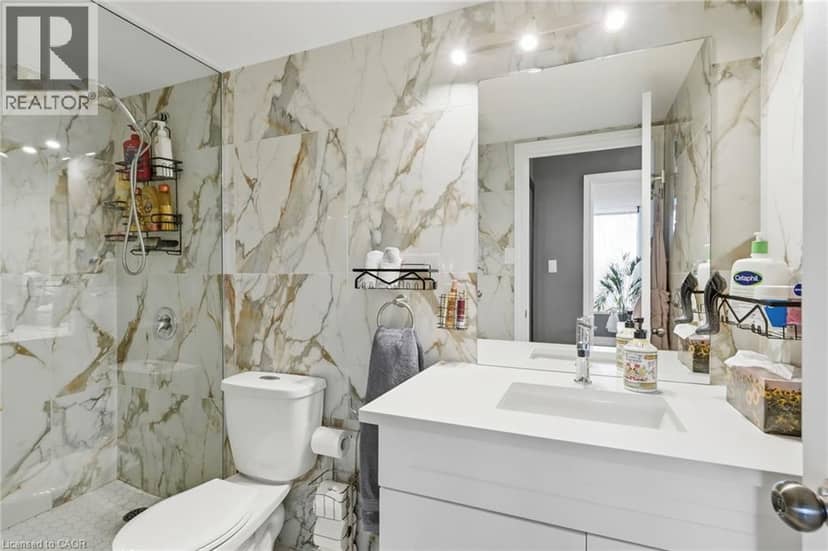 75 QUEEN Street N Unit# 1702 — photo 28 of 40