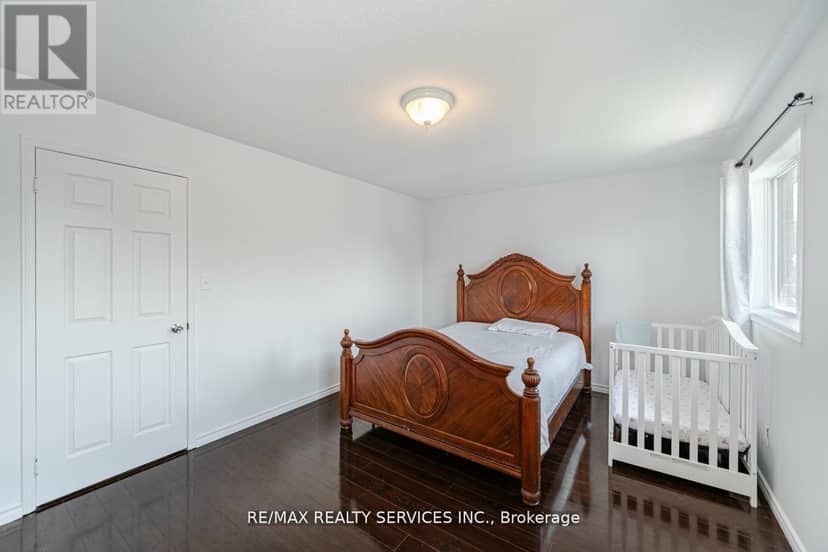 17 Dawes Road — photo 23 of 24