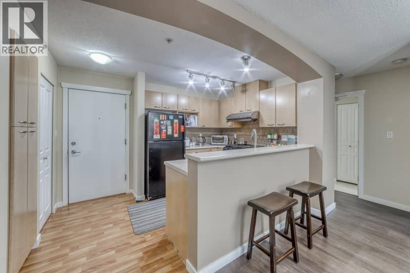 314 2958 SILVER SPRINGS BOULEVARD, Coquitlam, photo 2