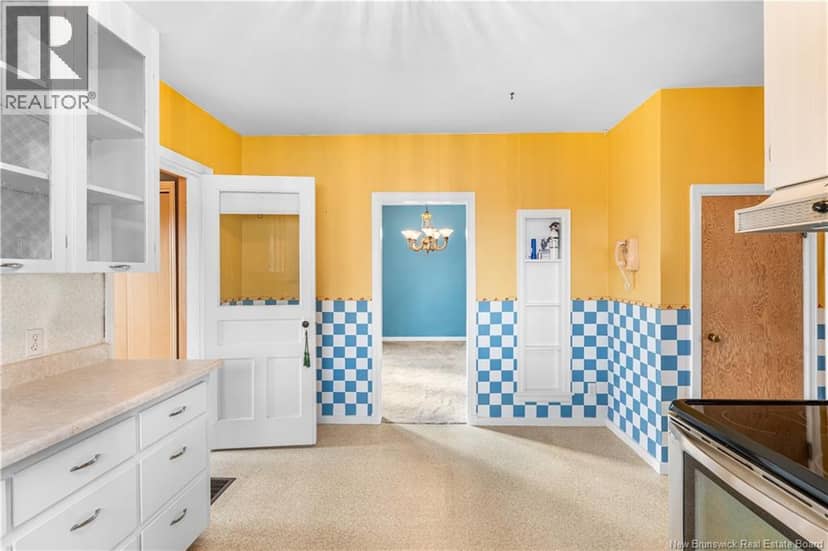 10 Bellevue Street — photo 21 of 40