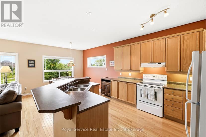 179 Fenning Drive — photo 5 of 40