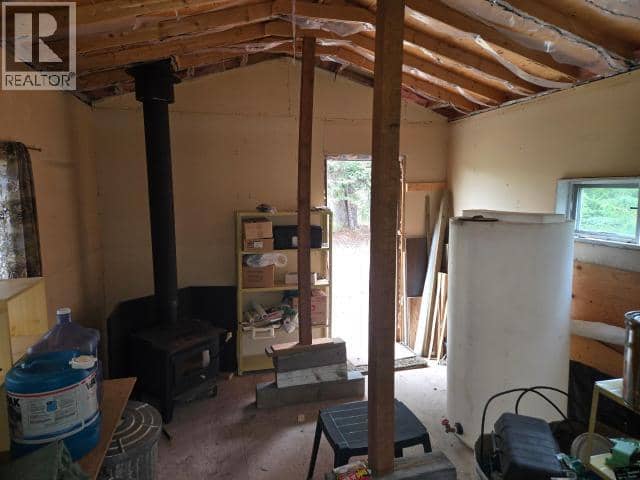 18 Tagish Estates — photo 11 of 12