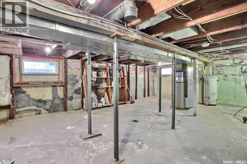 2066 Wallace STREET — photo 19 of 26