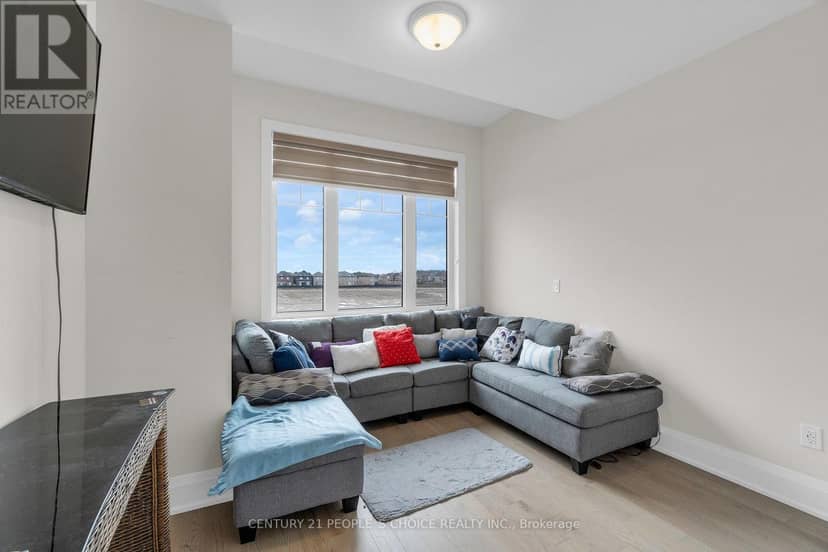 10 Tweedhill Avenue — photo 26 of 40