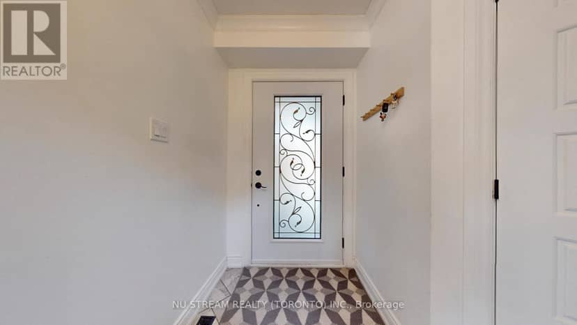 3926 Hazelridge Road — photo 16 of 40