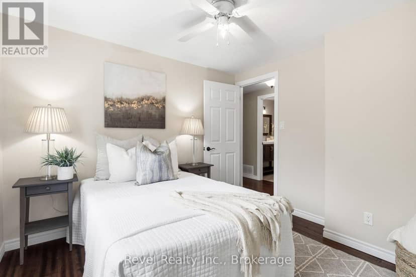 81 Sanderling Crescent — photo 31 of 40