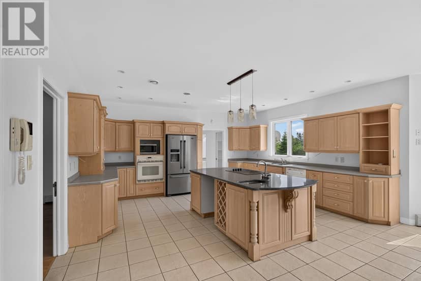 34 OLIVERS POND Place — photo 39 of 40