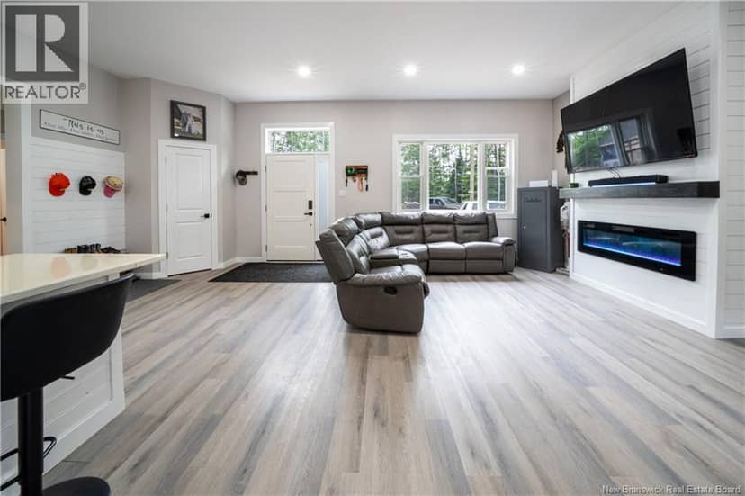 477 Village Des Cormier Road — photo 17 of 40