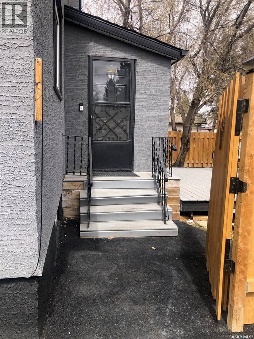 317 Maple AVENUE — photo 18 of 40