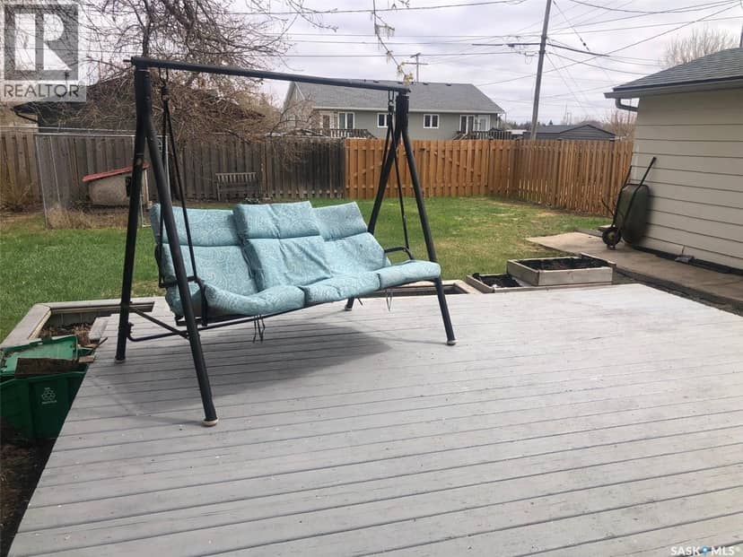 317 Maple AVENUE — photo 22 of 40
