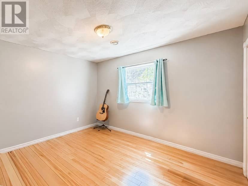 100A Main Road — photo 12 of 26