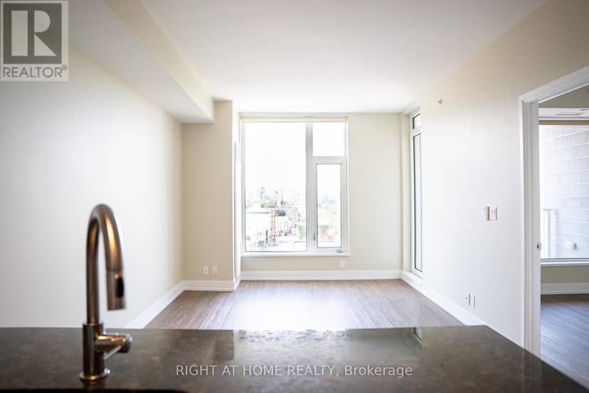 708 - 118 Holmwood Avenue, Ottawa, photo 5