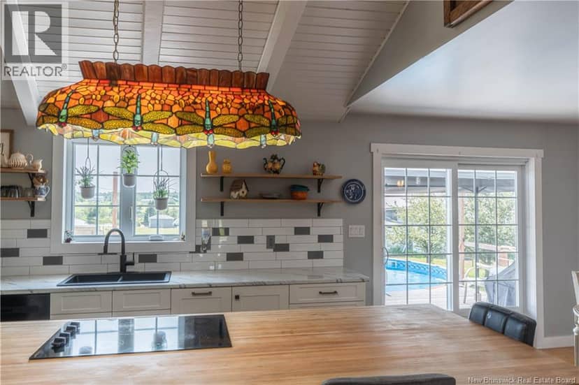 309 North Napan Road — photo 4 of 40