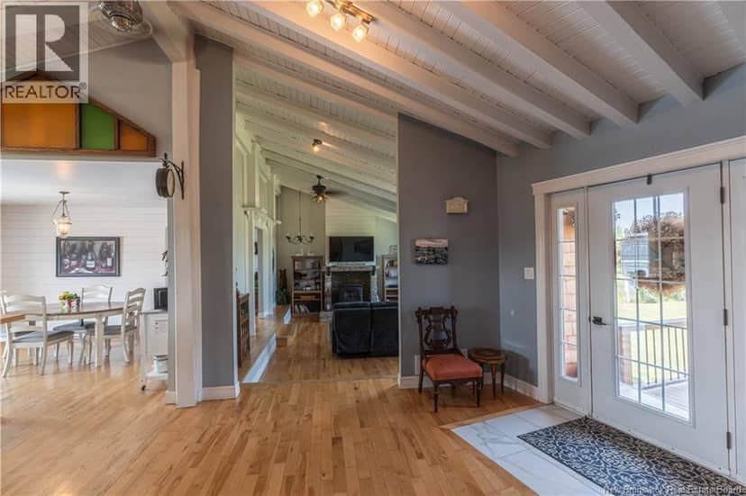 309 North Napan Road — photo 7 of 40