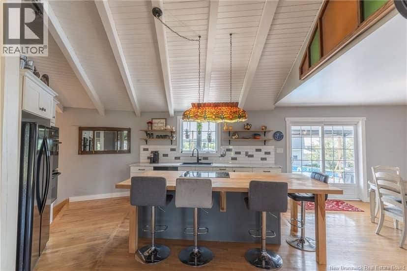 309 North Napan Road — photo 8 of 40