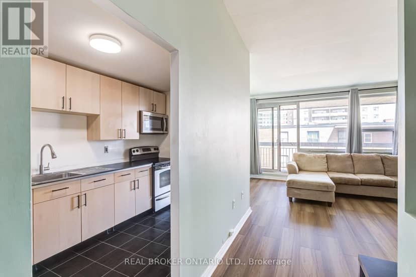 402 - 4060 Lawrence Avenue E, Toronto, photo 5