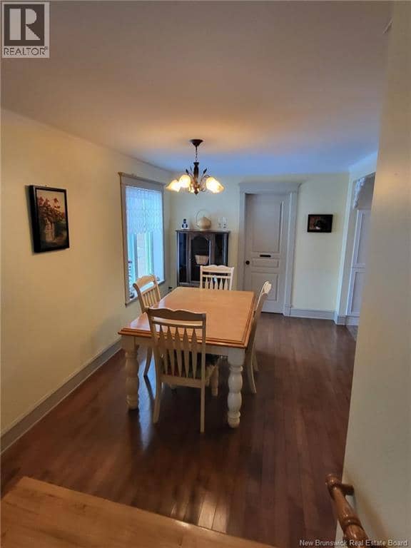 648 TOUSSAINT Road — photo 10 of 33