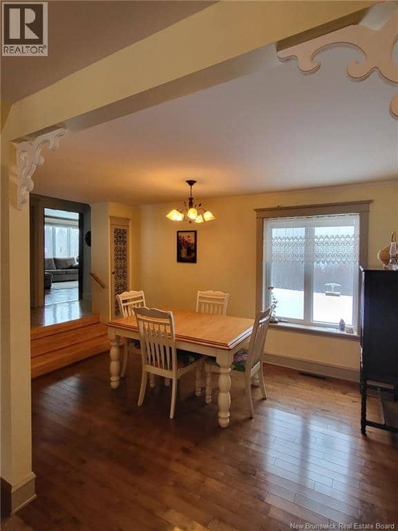 648 TOUSSAINT Road — photo 11 of 33